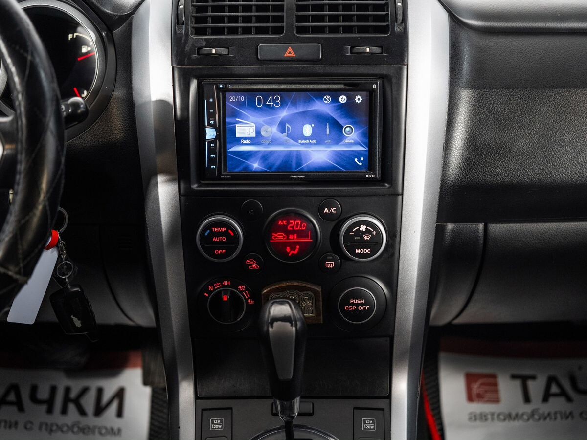 Suzuki Grand Vitara 2010 - фото автомобиля