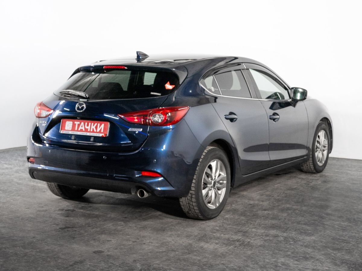 Mazda Axela 2019 - фото автомобиля