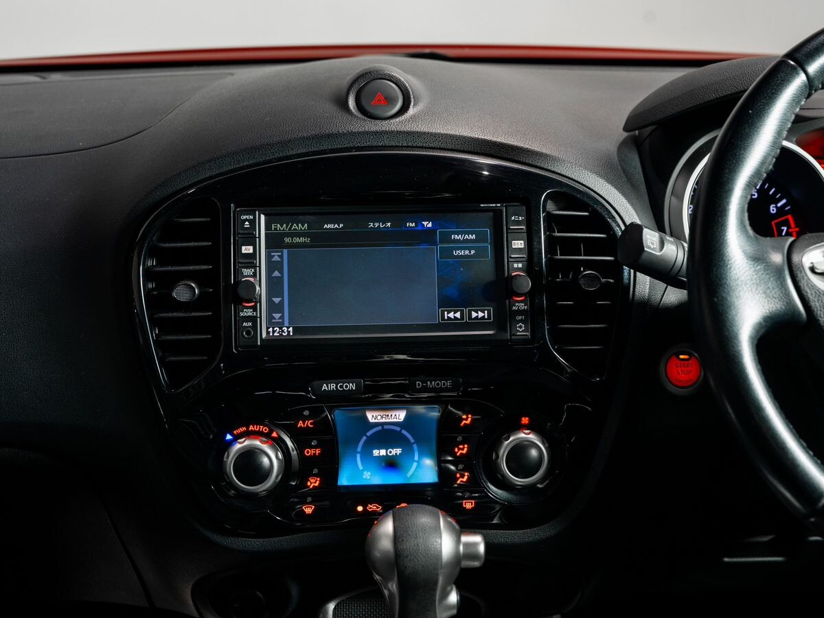 Nissan Juke 2016 - фото автомобиля