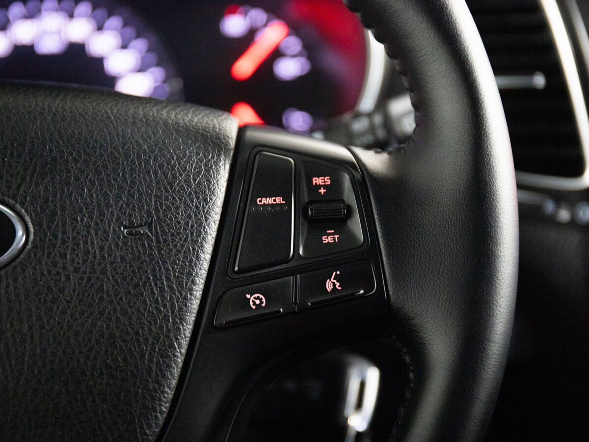 Kia Sorento 2014 - фото автомобиля