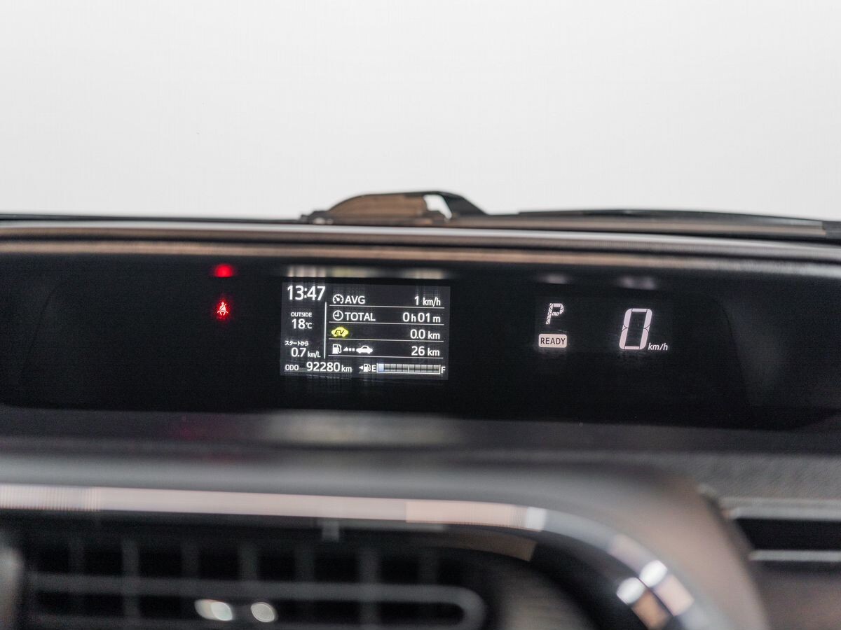 Toyota Aqua 2017 - фото автомобиля