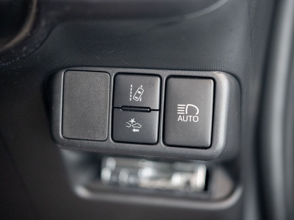 Toyota Aqua 2017 - фото автомобиля