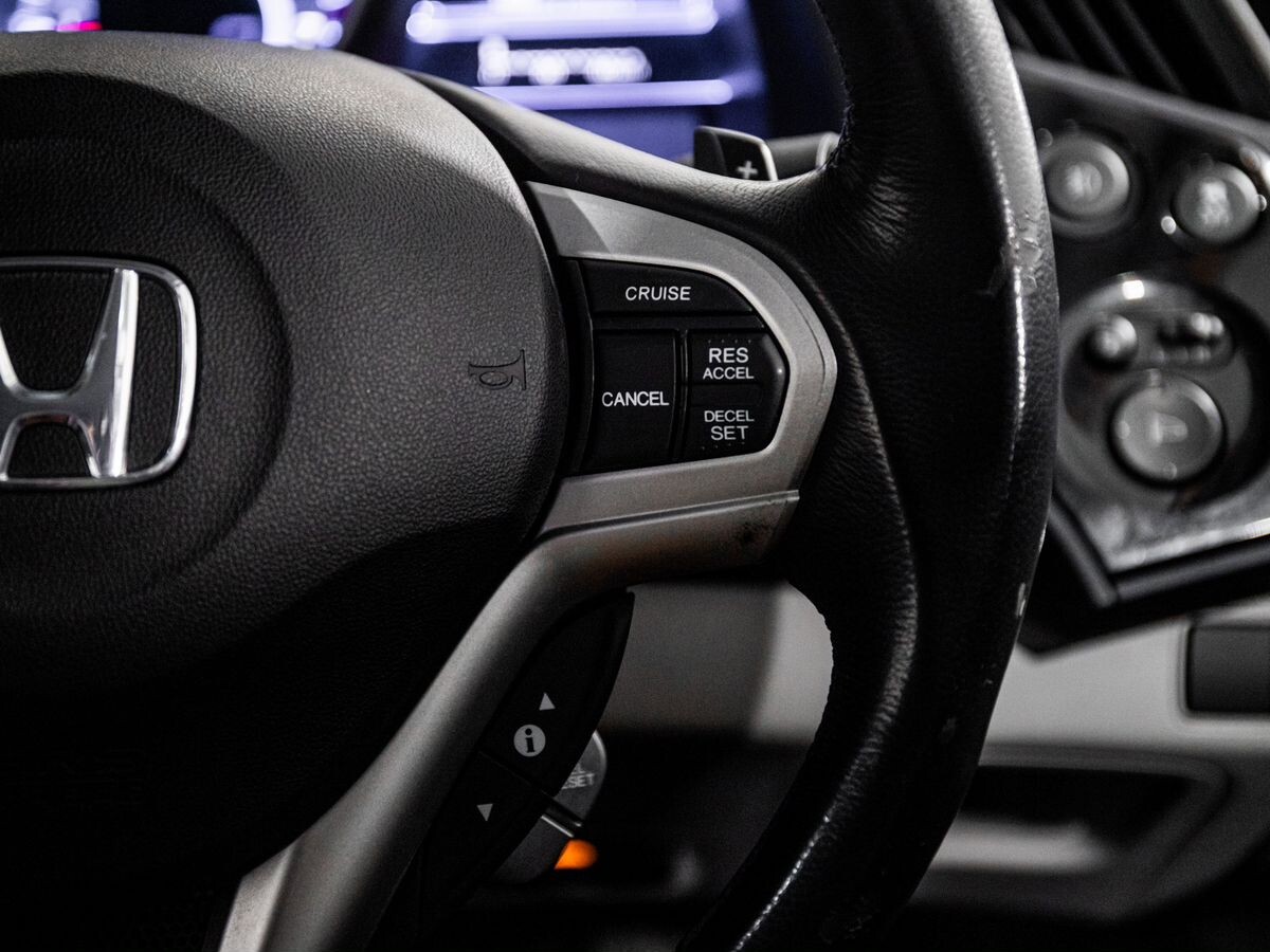 Honda CR-Z 2010 - фото автомобиля