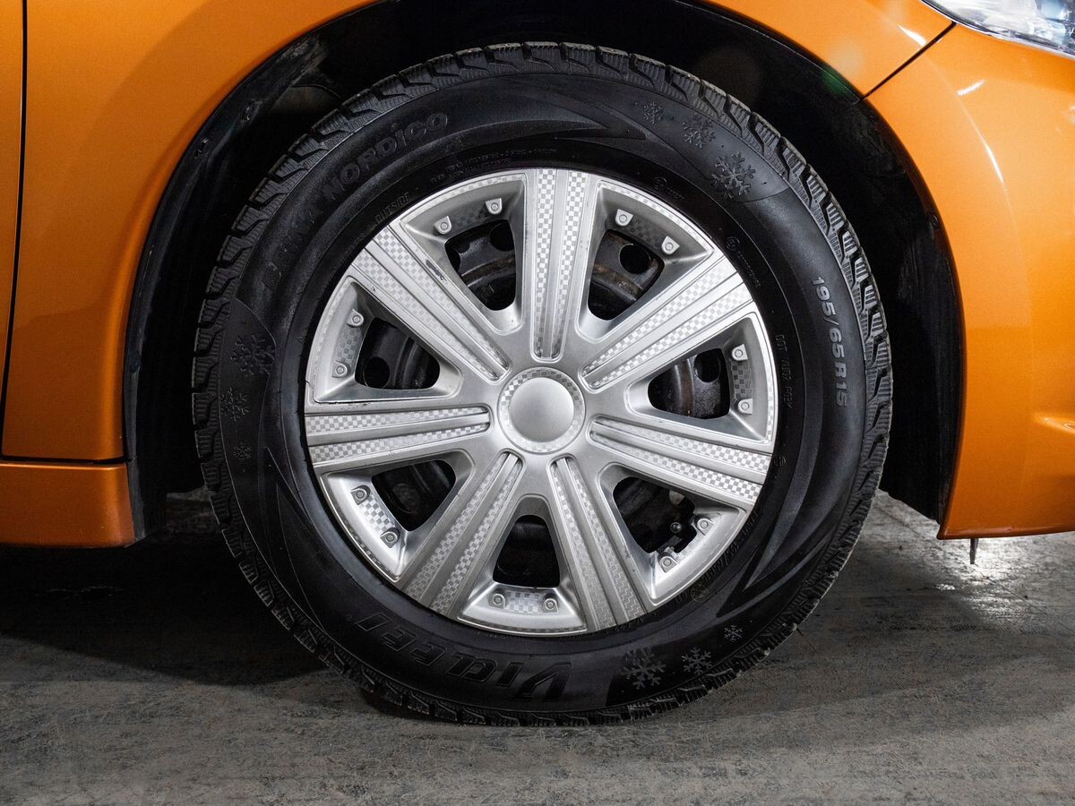 Honda CR-Z 2010 - фото автомобиля