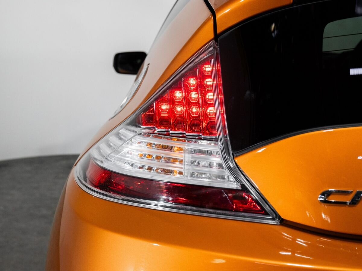 Honda CR-Z 2010 - фото автомобиля