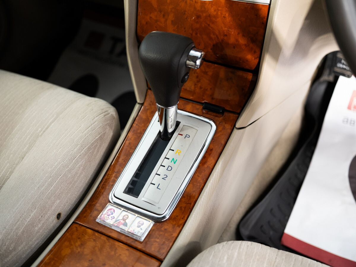 Toyota Premio 2005 - фото автомобиля