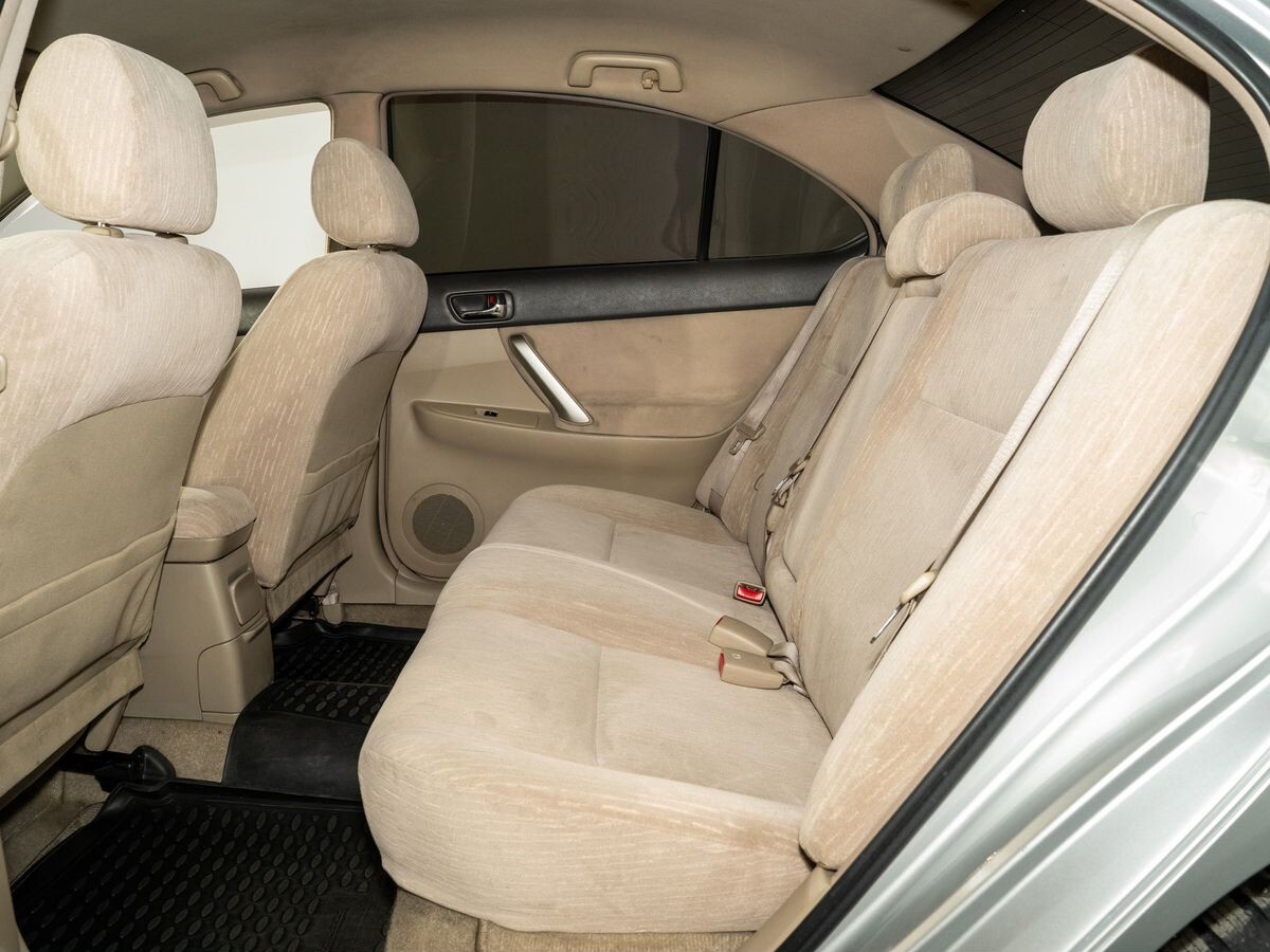 Toyota Premio 2005 - фото автомобиля