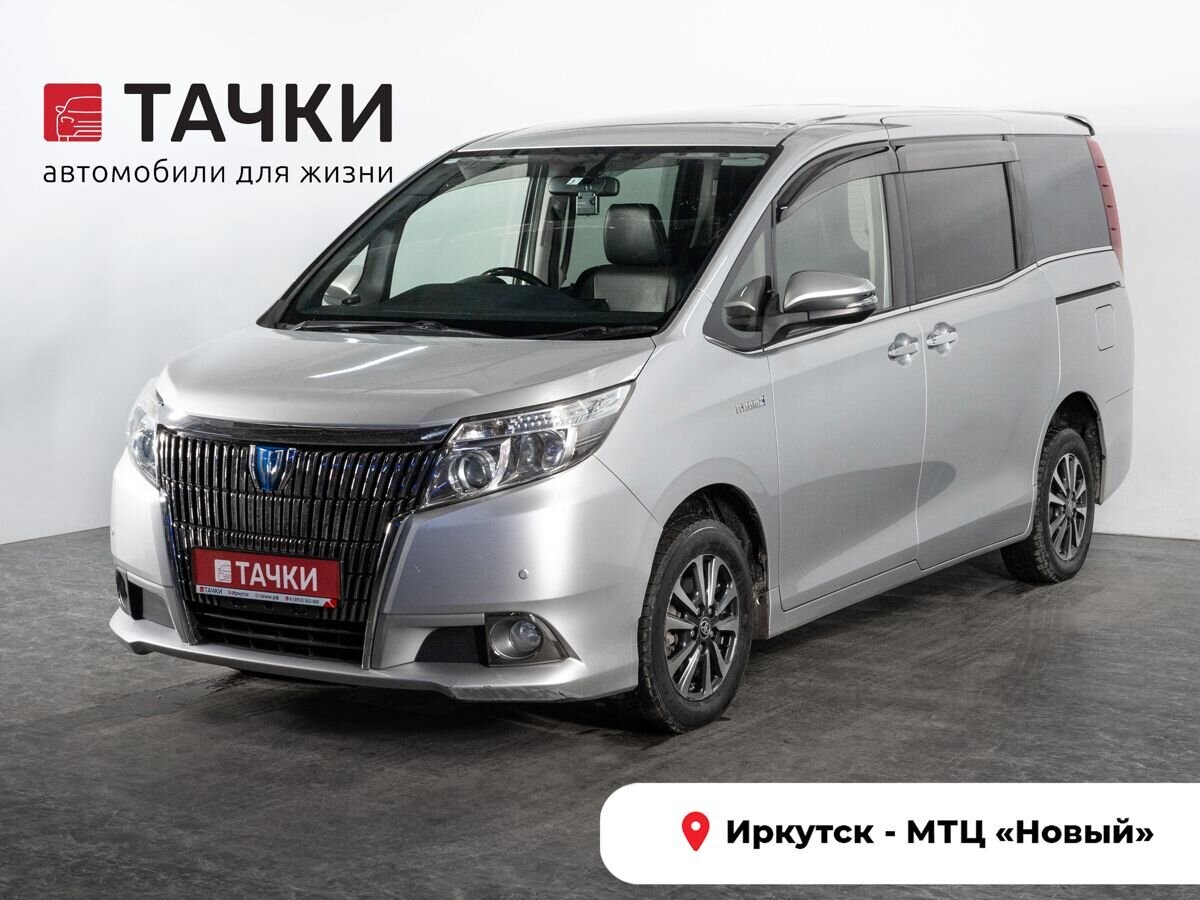 Toyota Esquire 2015 - фото автомобиля