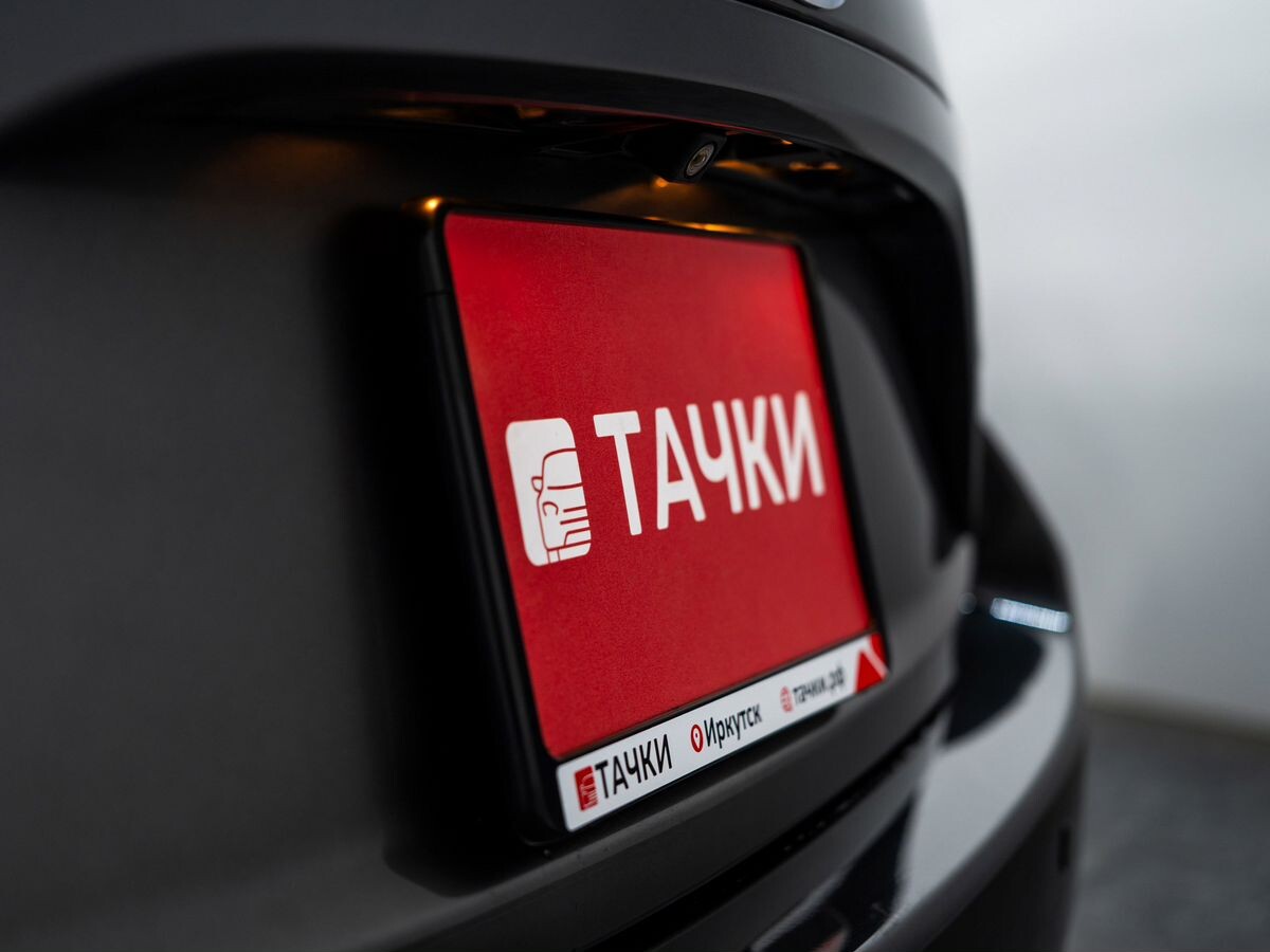 Mazda Axela 2017 - фото автомобиля