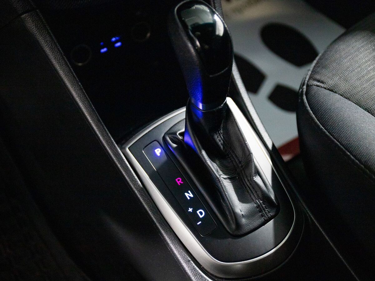 Hyundai Solaris 2016 - фото автомобиля