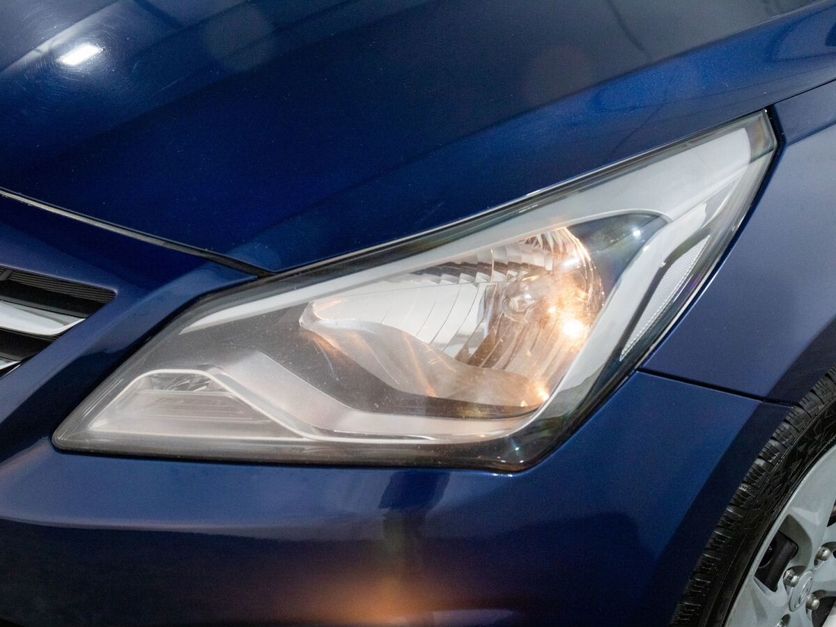 Hyundai Solaris 2016 - фото автомобиля