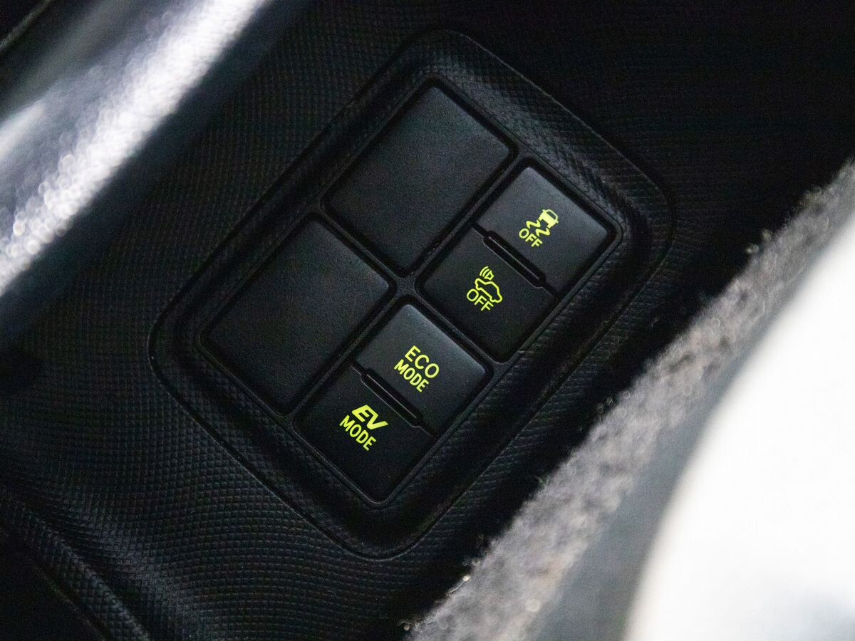 Toyota Aqua 2017 - фото автомобиля