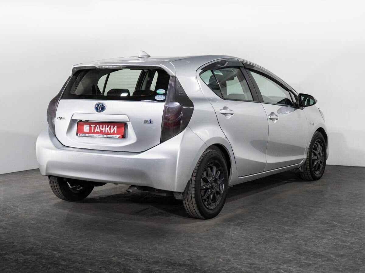 Toyota Aqua 2017 - фото автомобиля