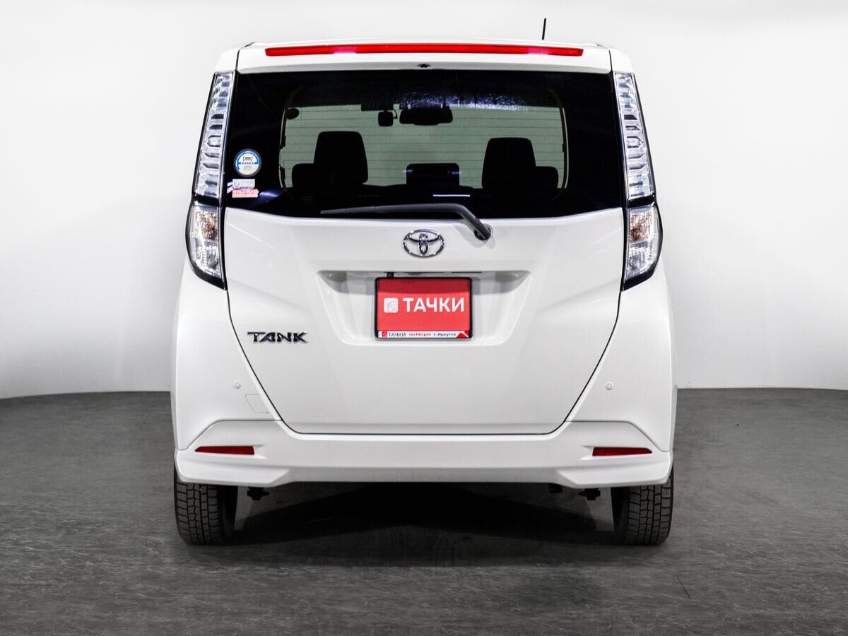 Toyota Tank 2017 - фото автомобиля