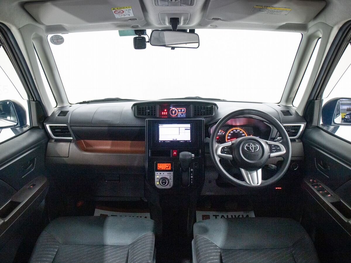 Toyota Tank 2017 - фото автомобиля