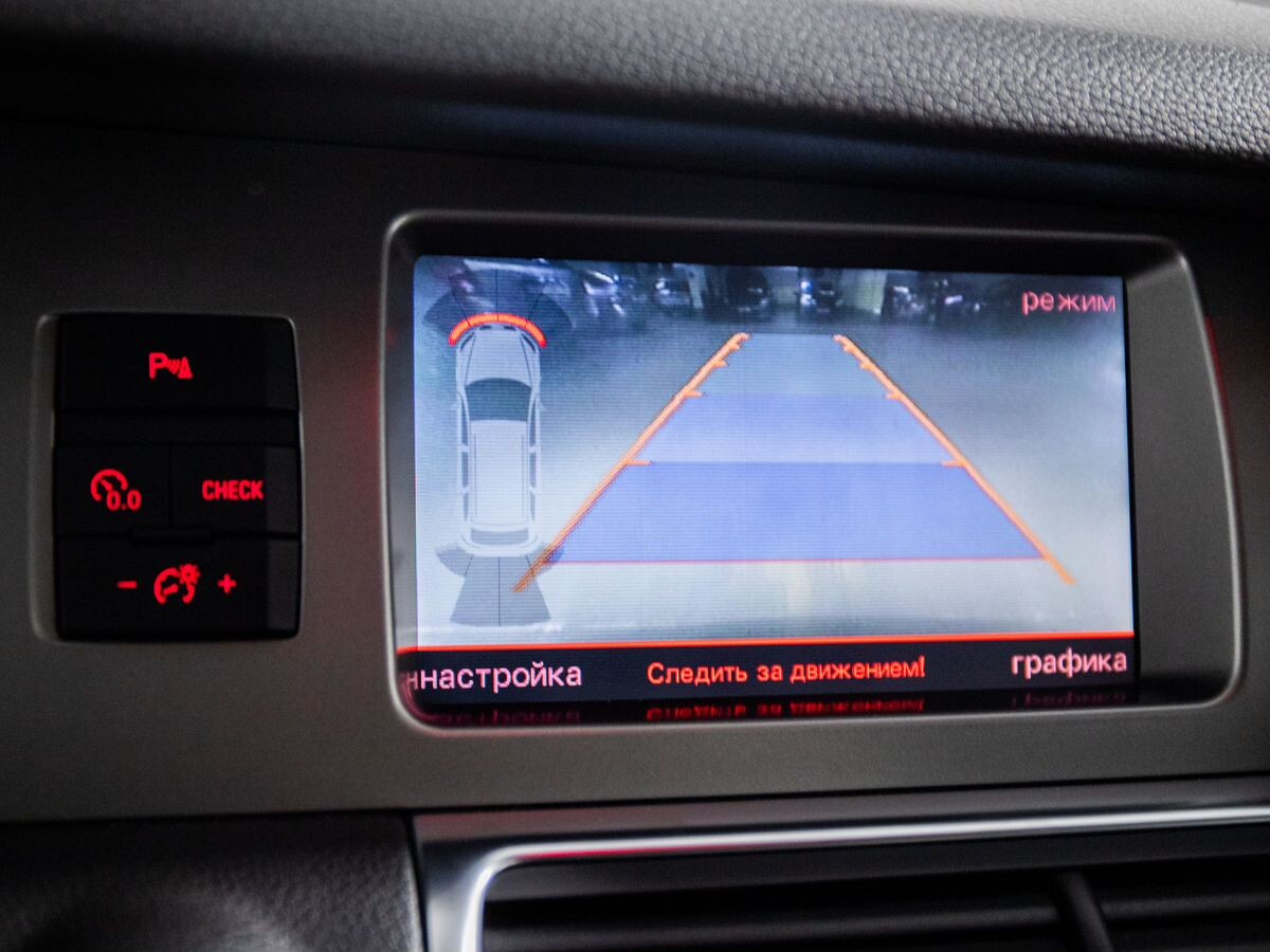 Audi Q7 2009 - фото автомобиля