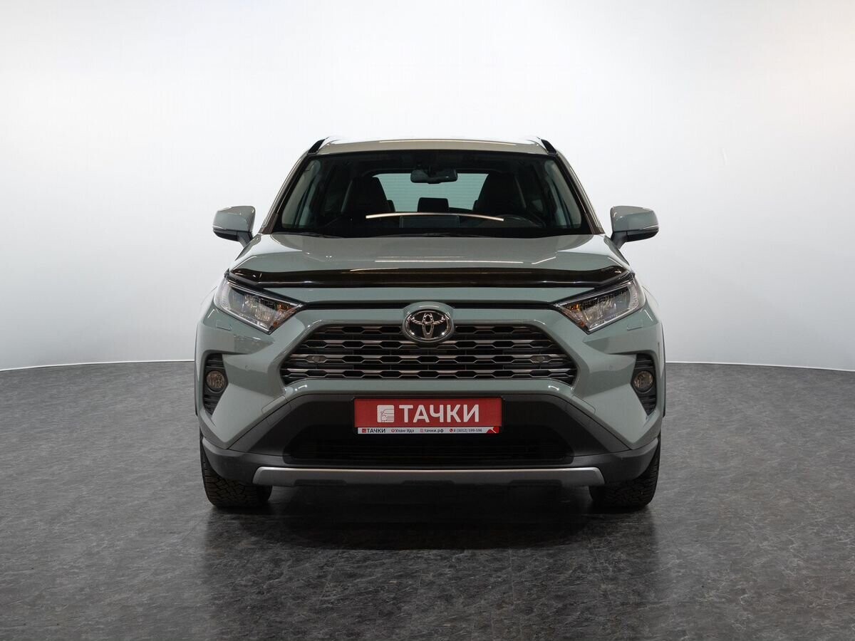Toyota RAV4 2020 - фото автомобиля