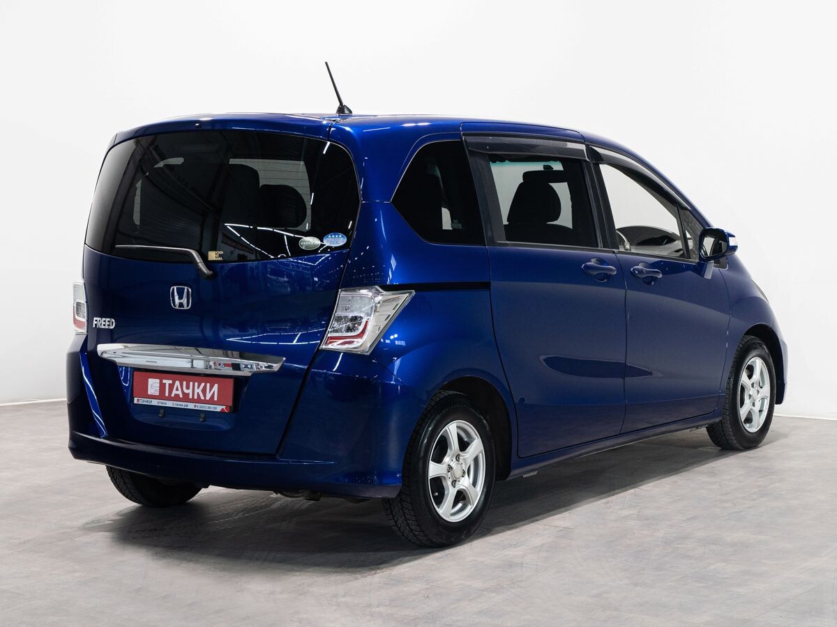 Honda Freed 2014 - фото автомобиля