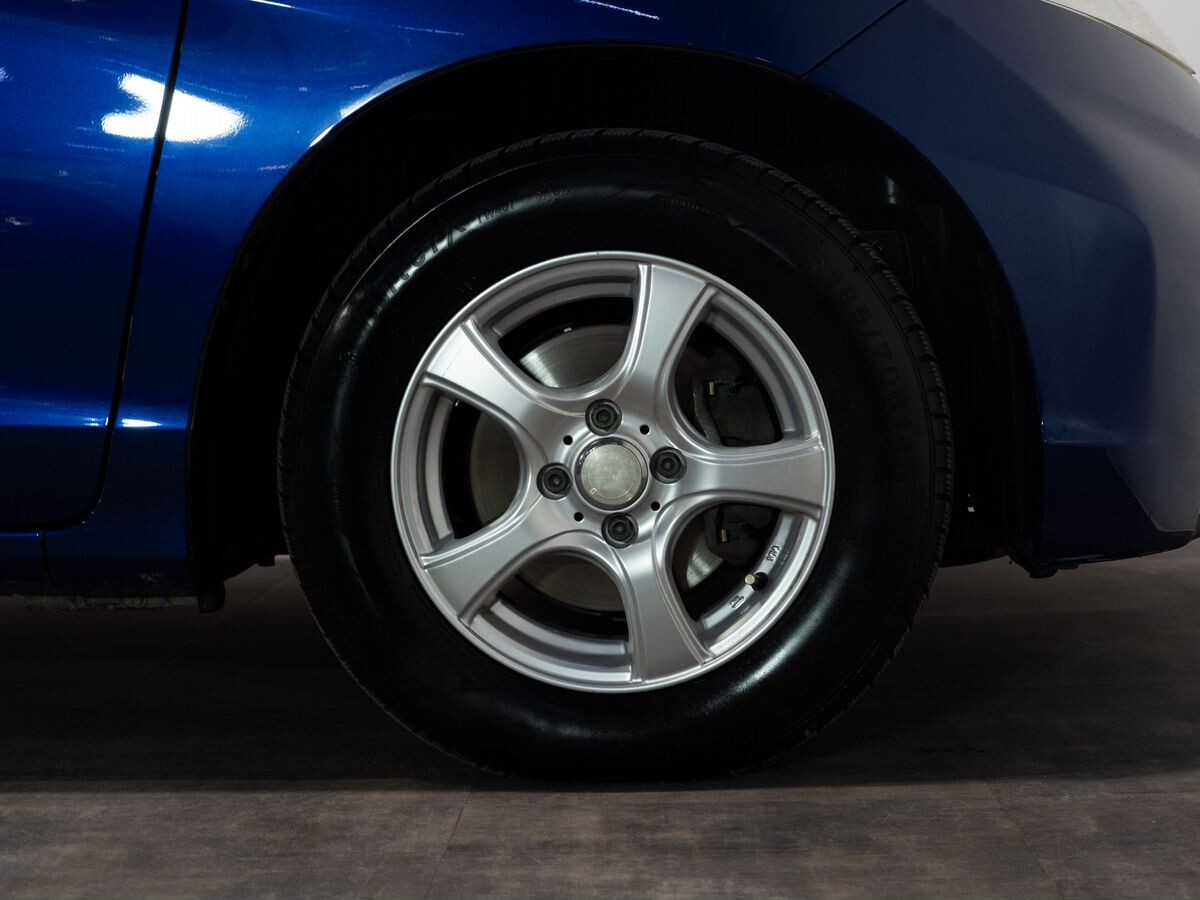 Honda Freed 2014 - фото автомобиля