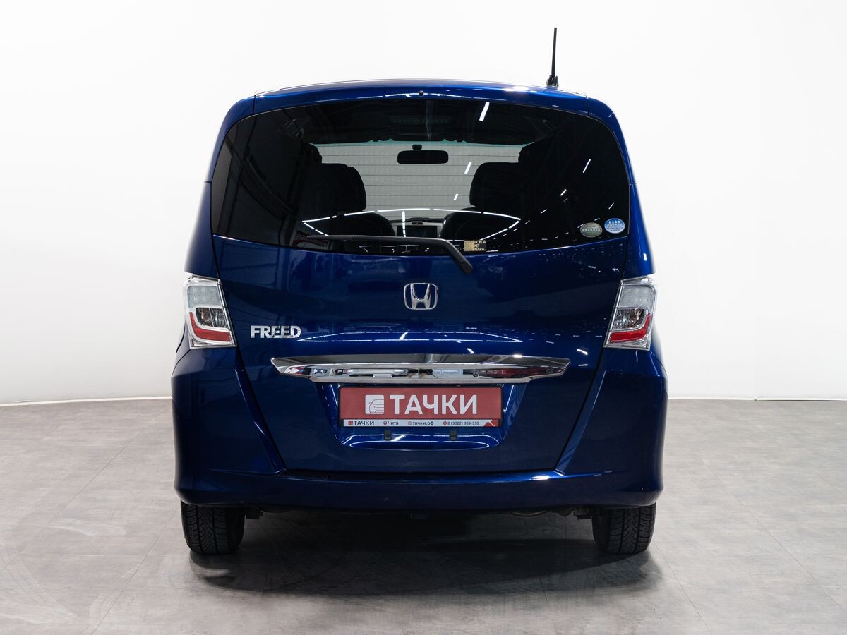 Honda Freed 2014 - фото автомобиля