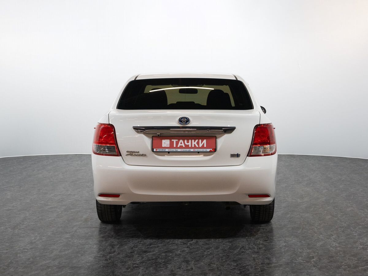 Toyota Corolla 2014 - фото автомобиля