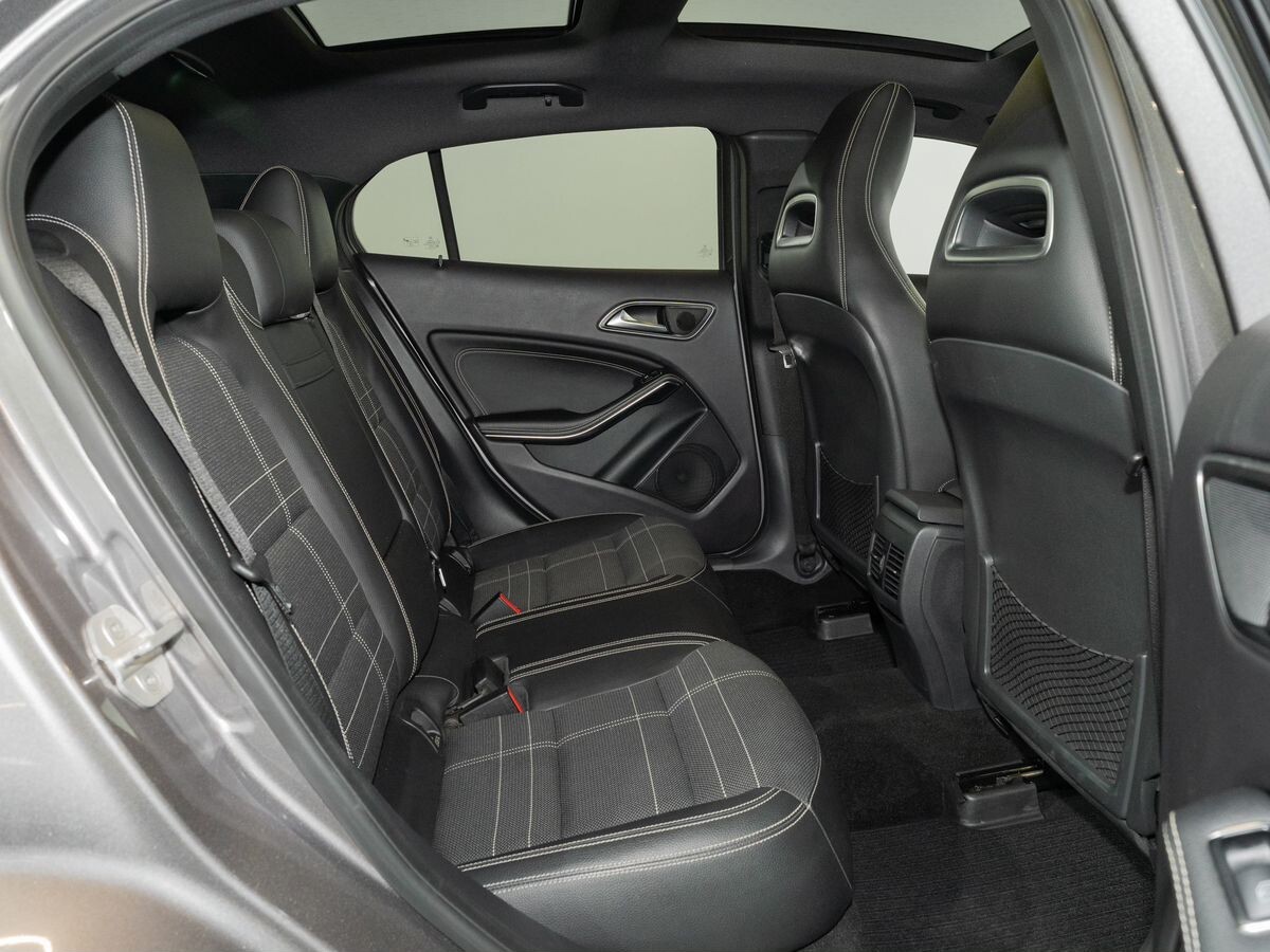 Mercedes-Benz GLA 2014 - фото автомобиля