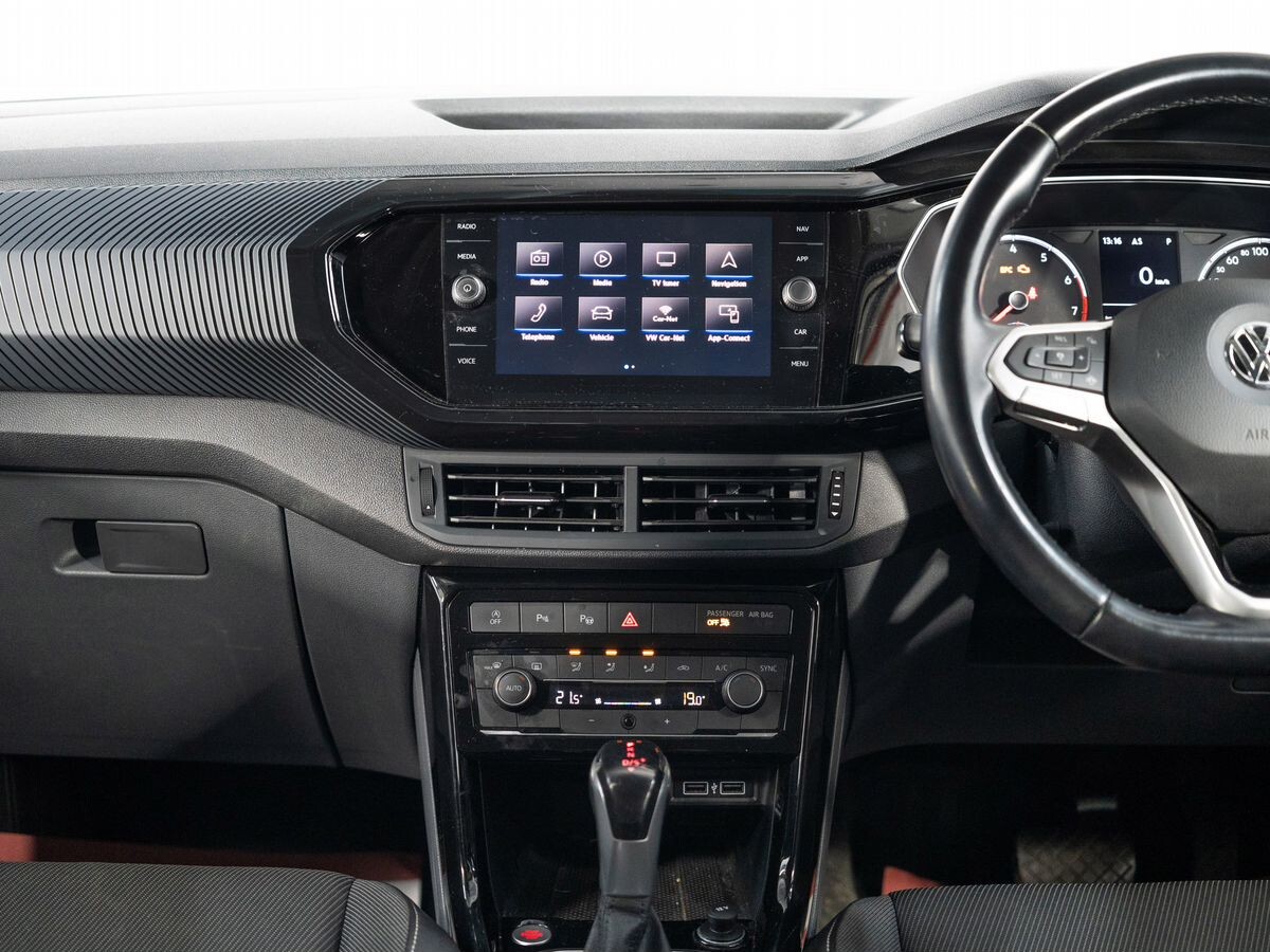 Volkswagen T-Cross 2019 - фото автомобиля