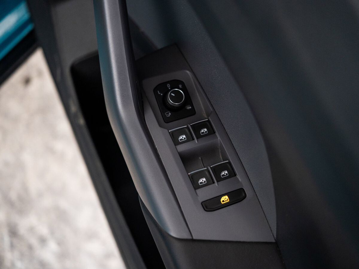 Volkswagen T-Cross 2019 - фото автомобиля