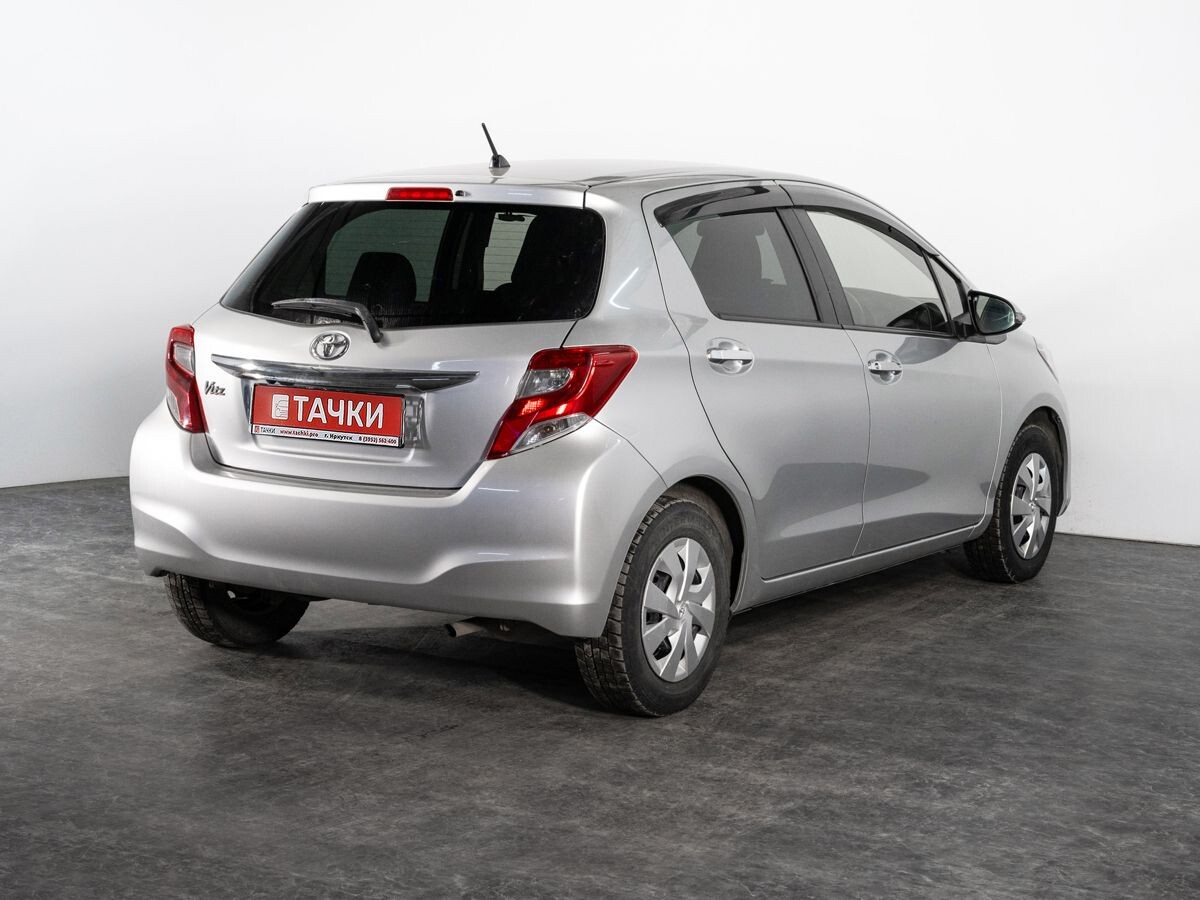 Toyota Vitz 2016 - фото автомобиля