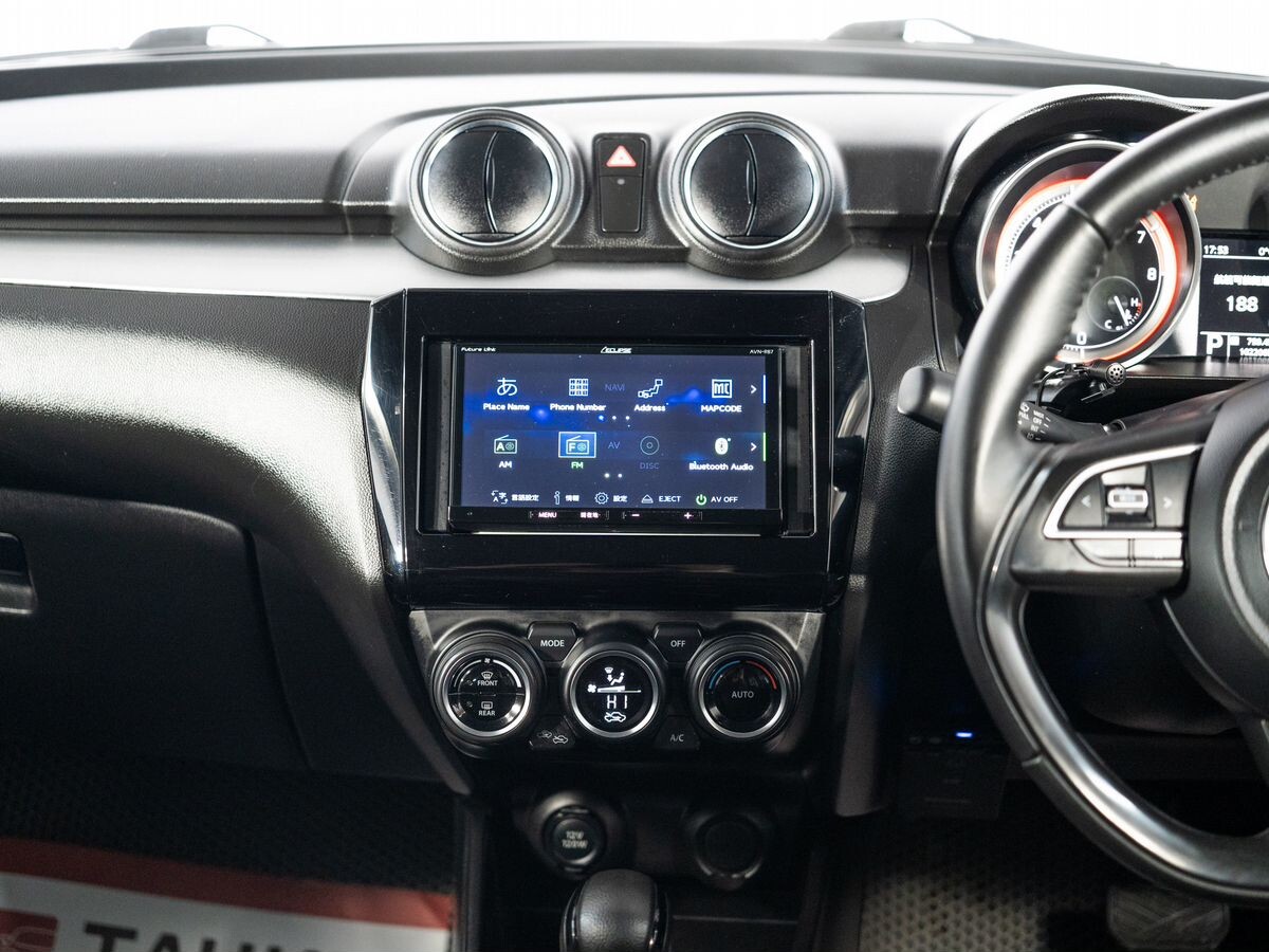 Suzuki Swift 2019 - фото автомобиля