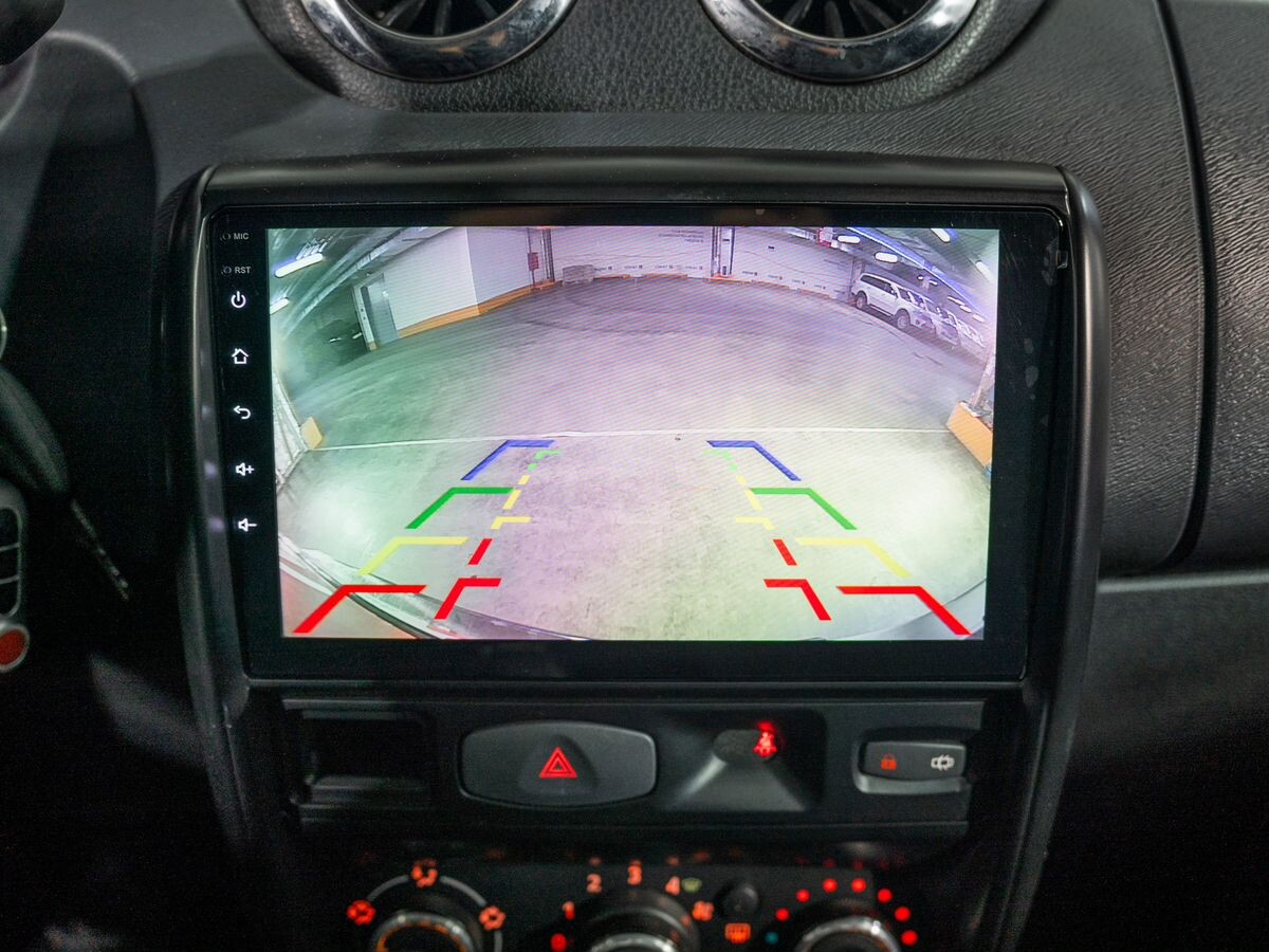 Renault Duster 2013 - фото автомобиля