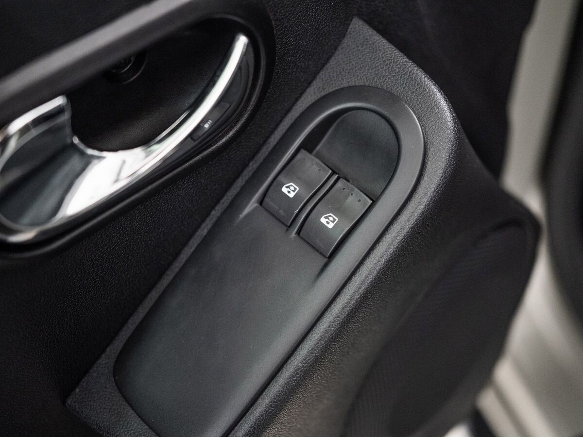 Renault Duster 2013 - фото автомобиля