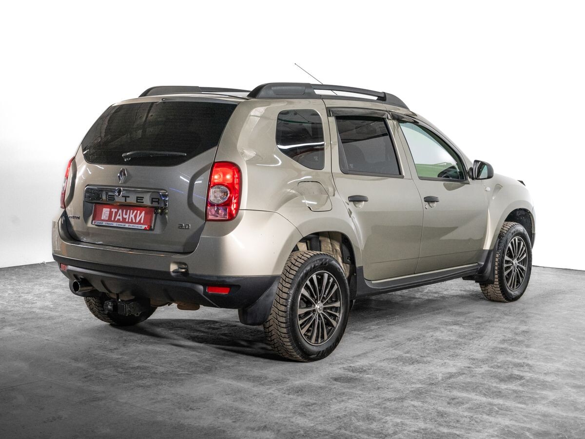 Renault Duster 2013 - фото автомобиля