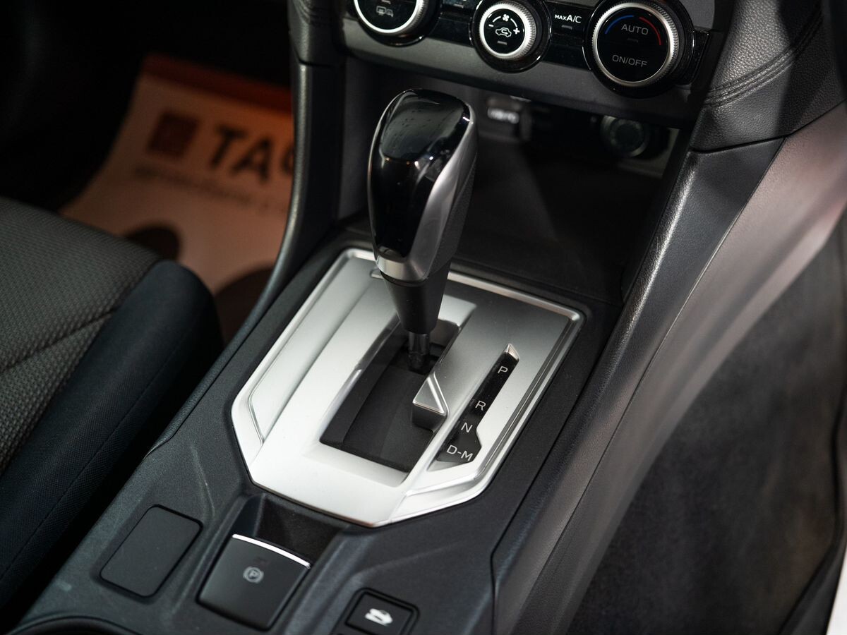 Subaru Impreza 2017 - фото автомобиля