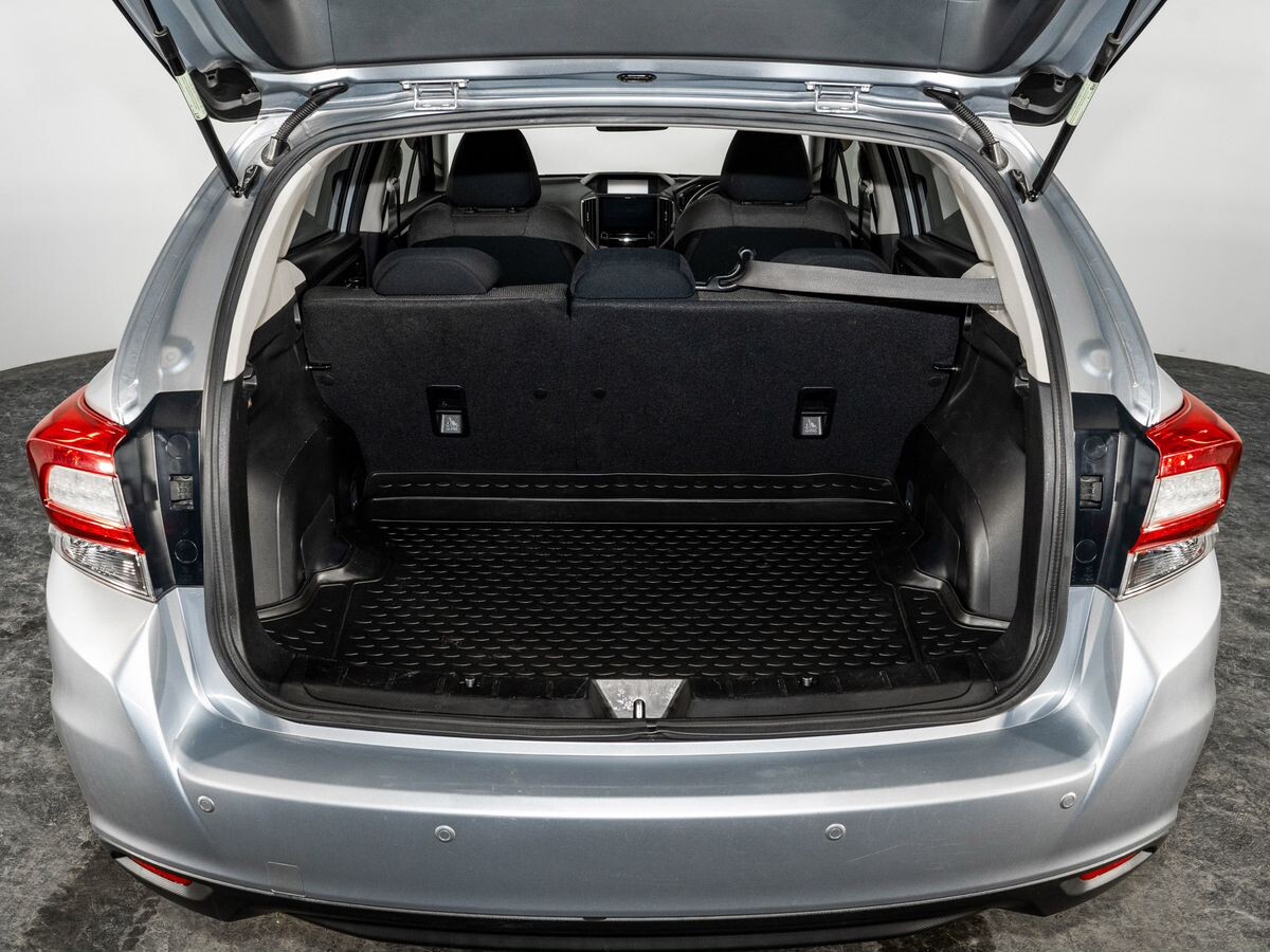 Subaru Impreza 2017 - фото автомобиля