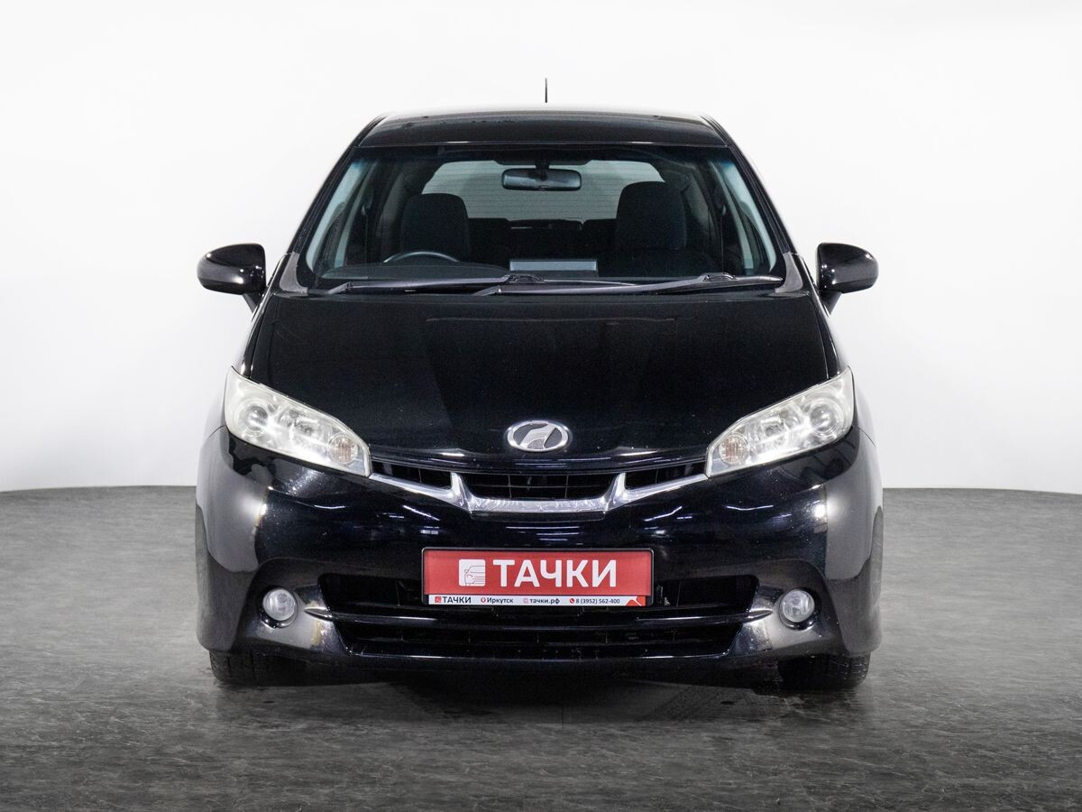 Toyota Wish 2010 - фото автомобиля