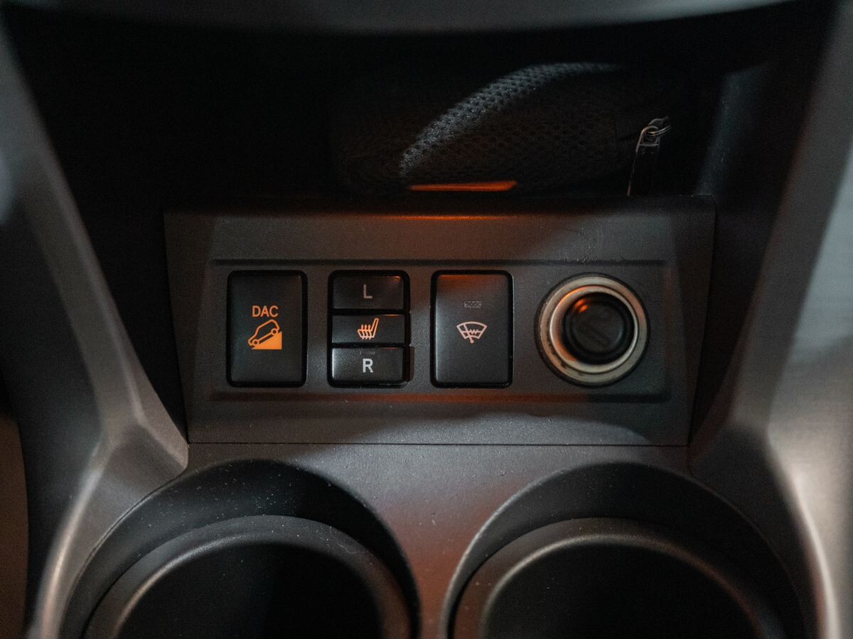 Toyota RAV4 2007 - фото автомобиля