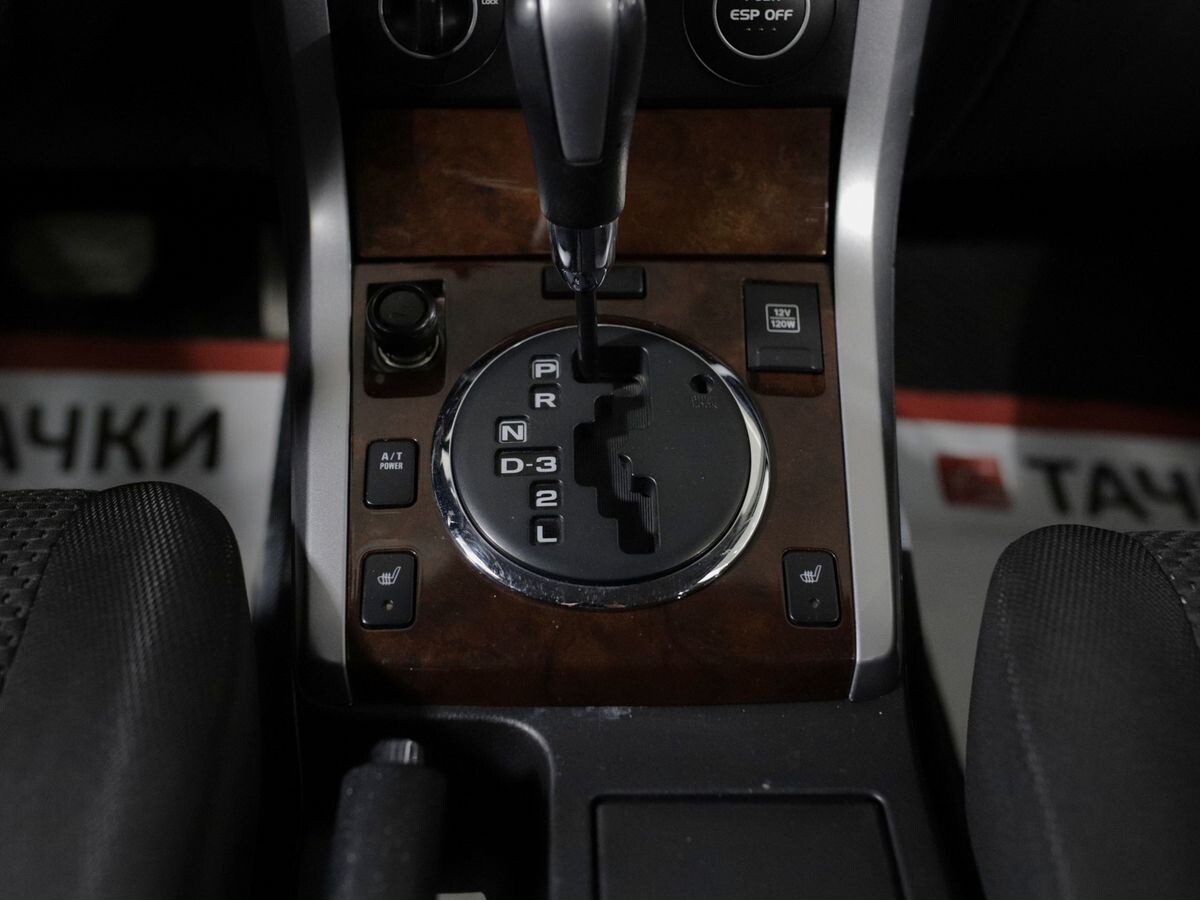 Suzuki Grand Vitara 2010 - фото автомобиля