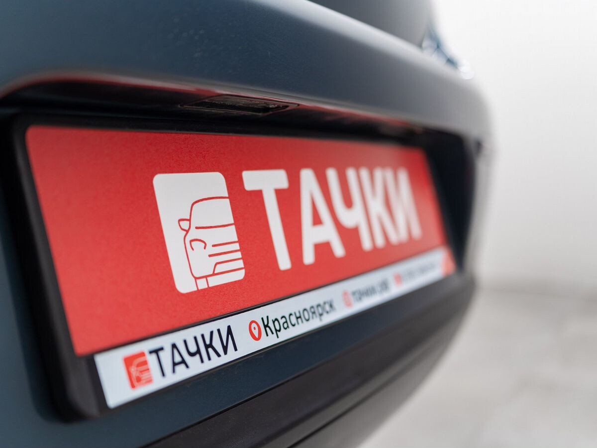 Volkswagen Passat 2010 - фото автомобиля