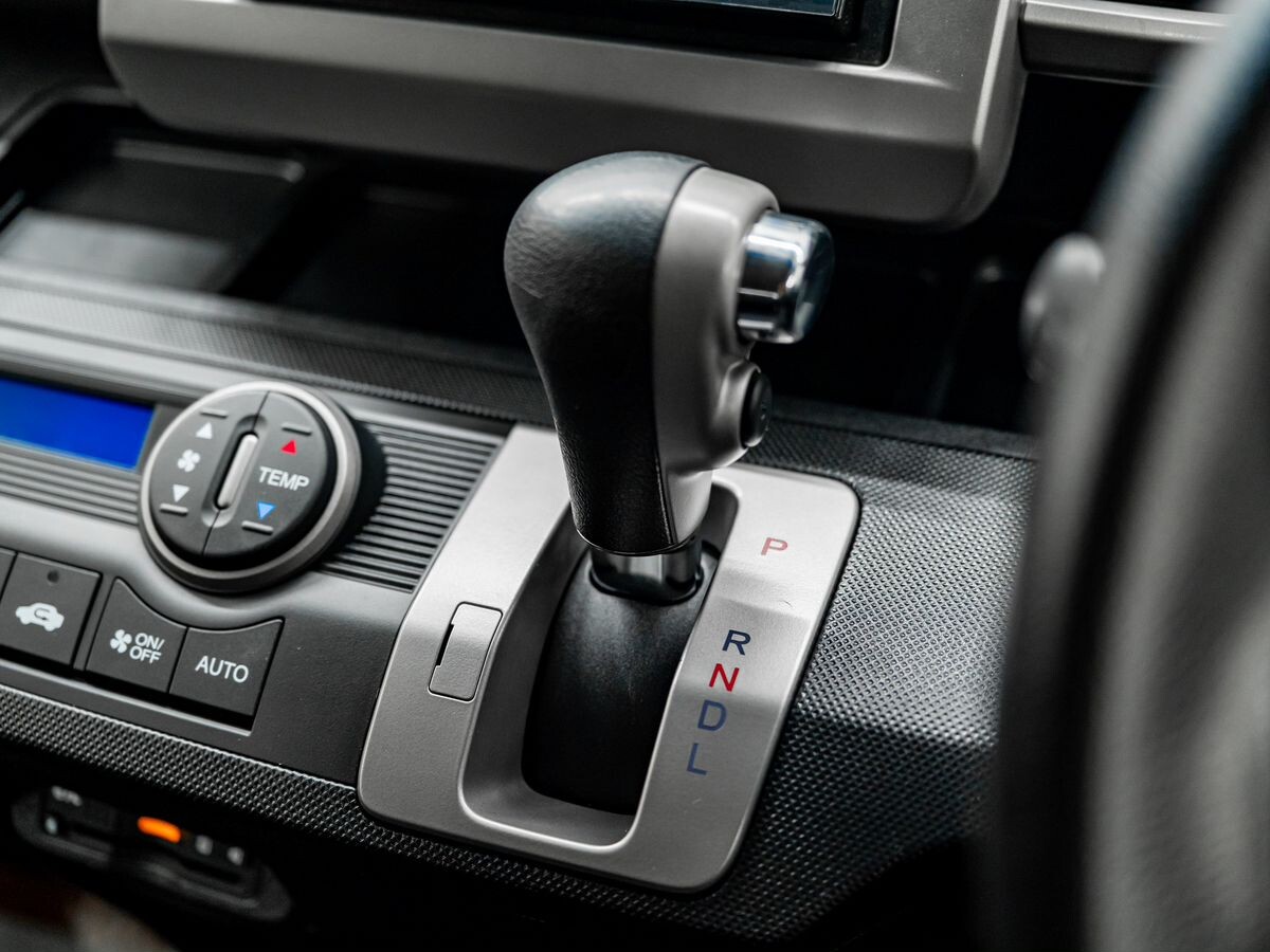 Honda Freed 2014 - фото автомобиля