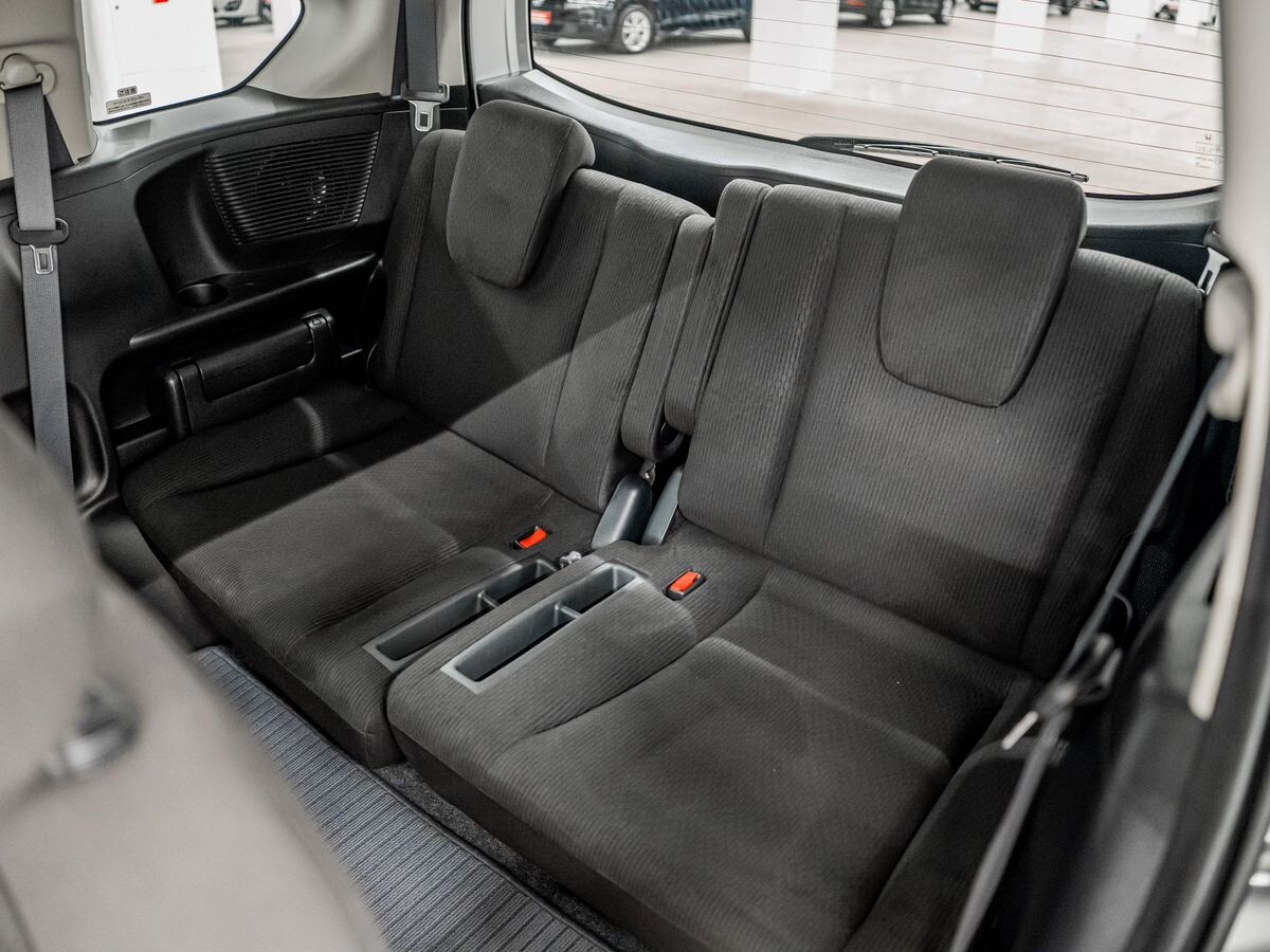 Honda Freed 2014 - фото автомобиля