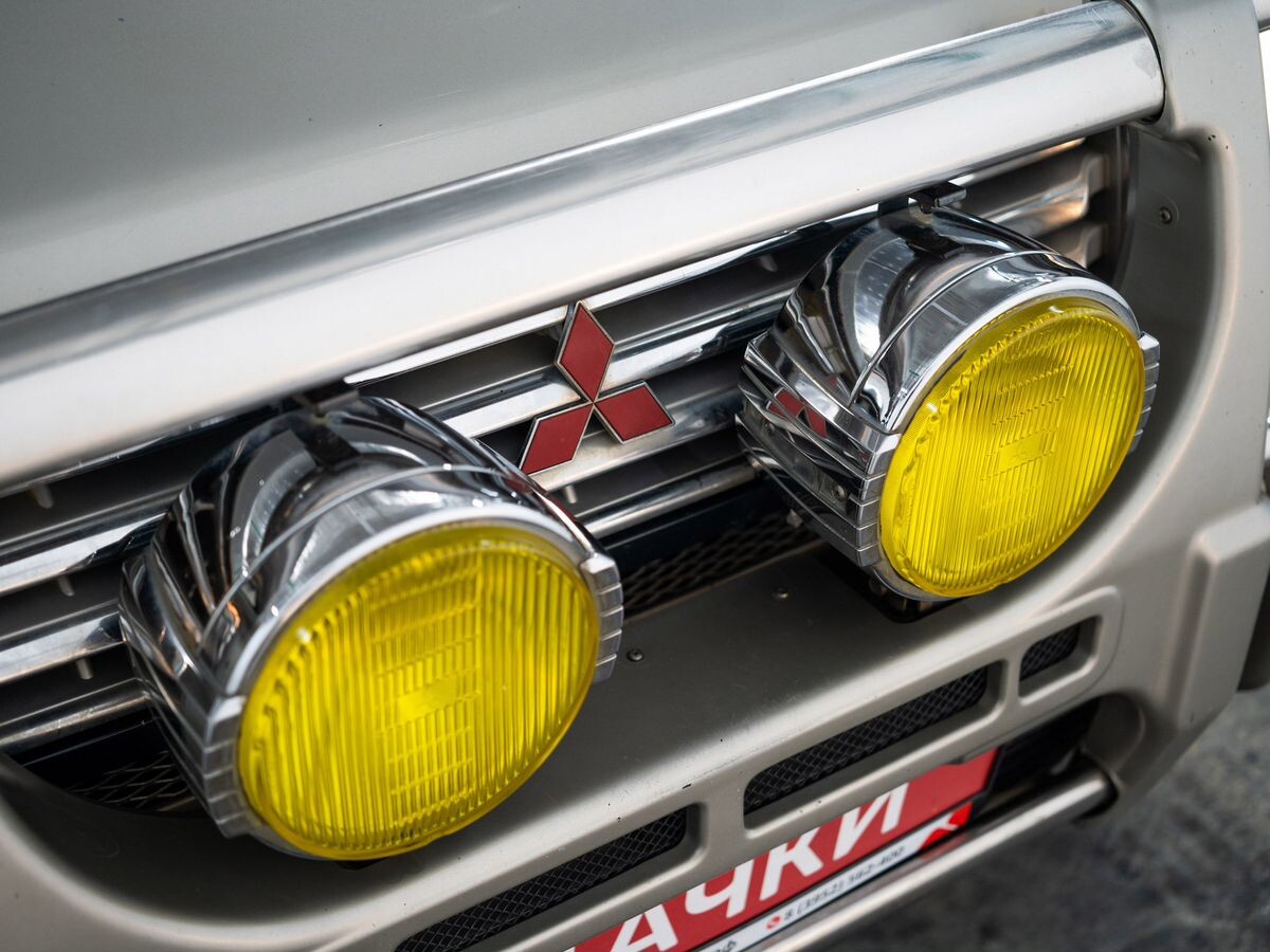 Mitsubishi Pajero 1995 - фото автомобиля