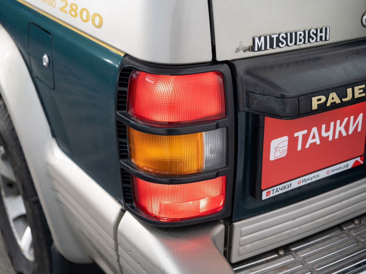 Mitsubishi Pajero 1995 - фото автомобиля