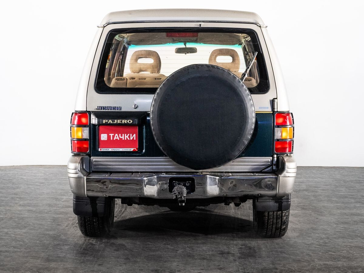 Mitsubishi Pajero 1995 - фото автомобиля
