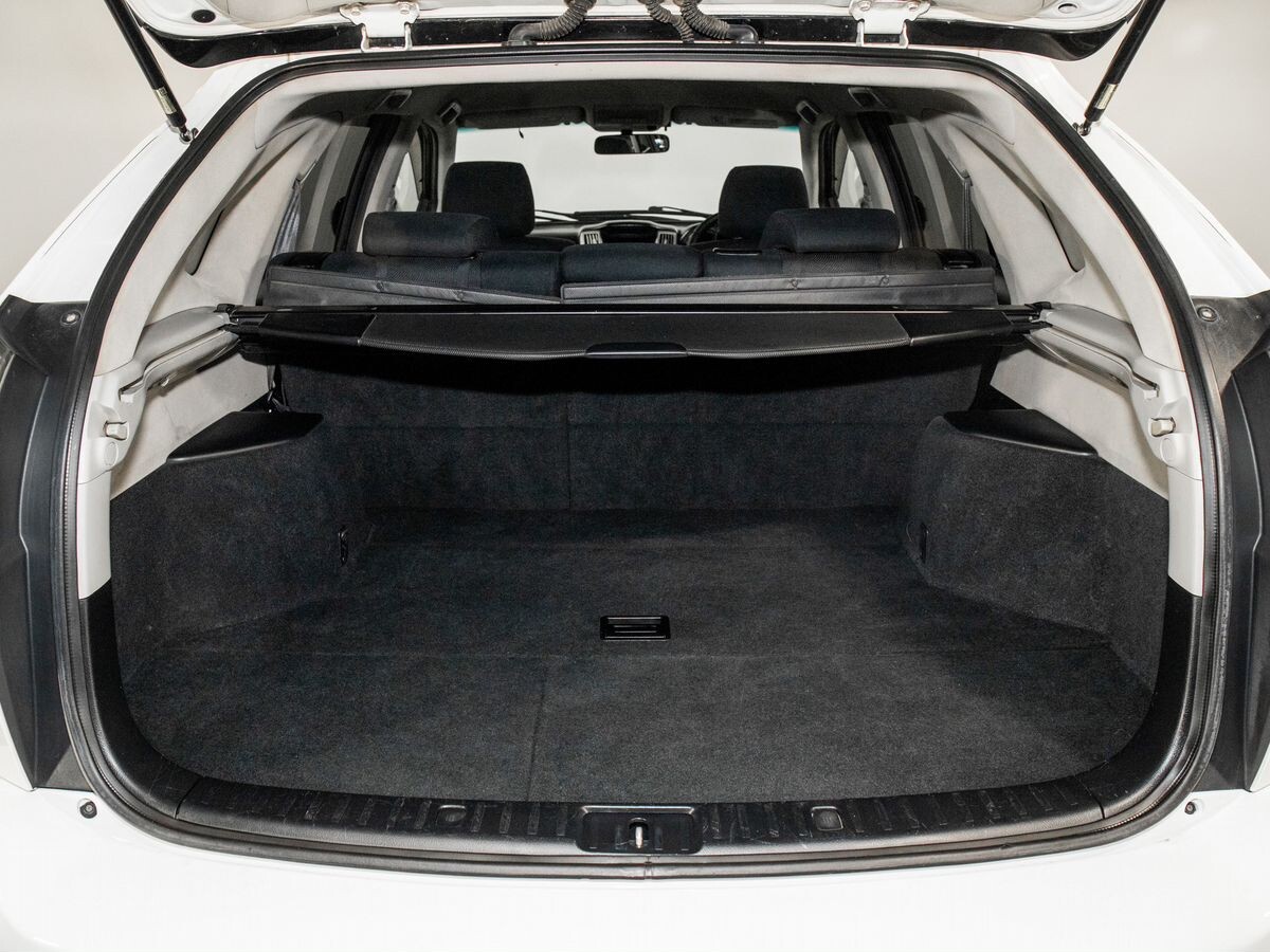 Toyota Harrier 2005 - фото автомобиля