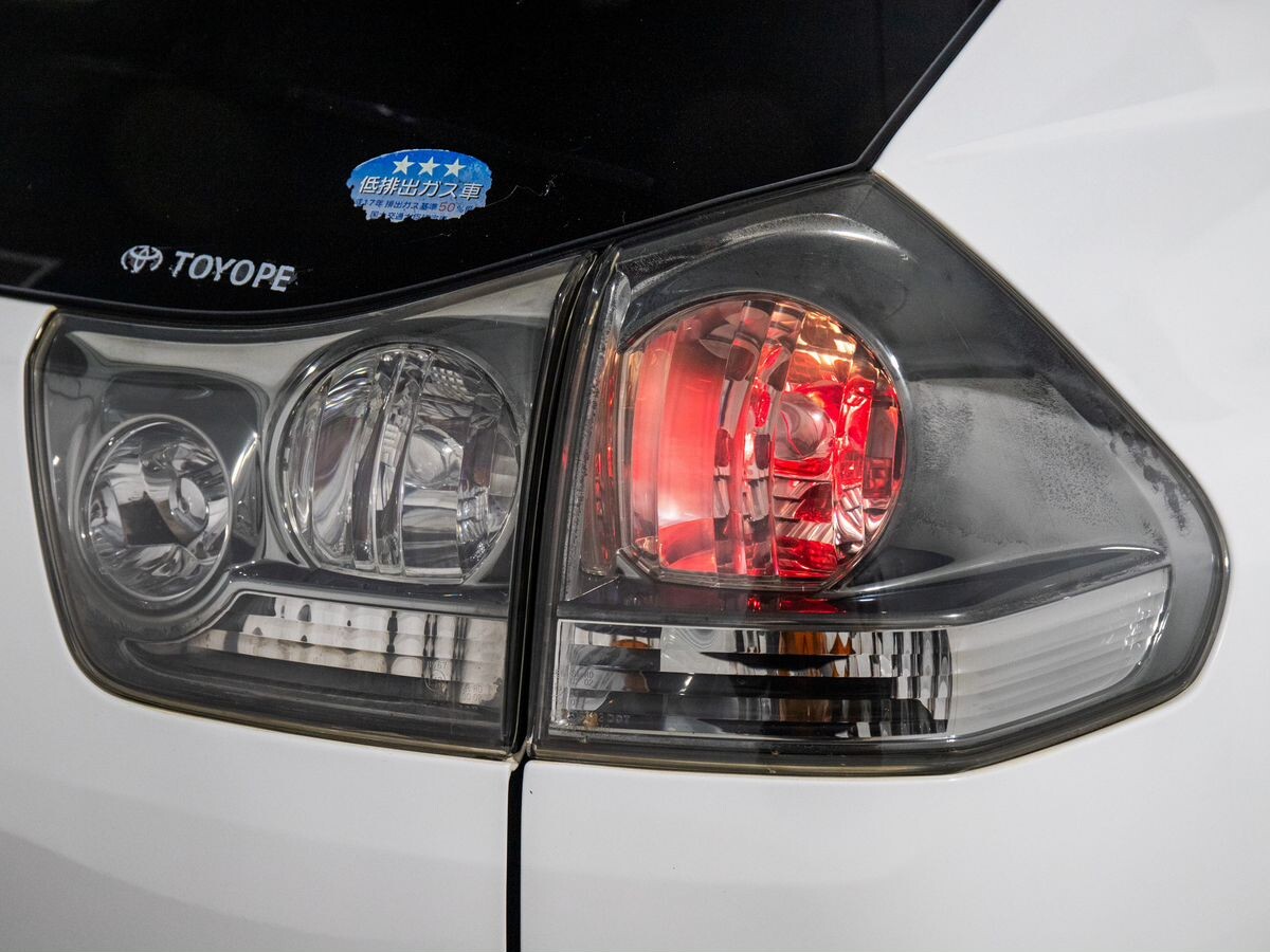 Toyota Harrier 2005 - фото автомобиля