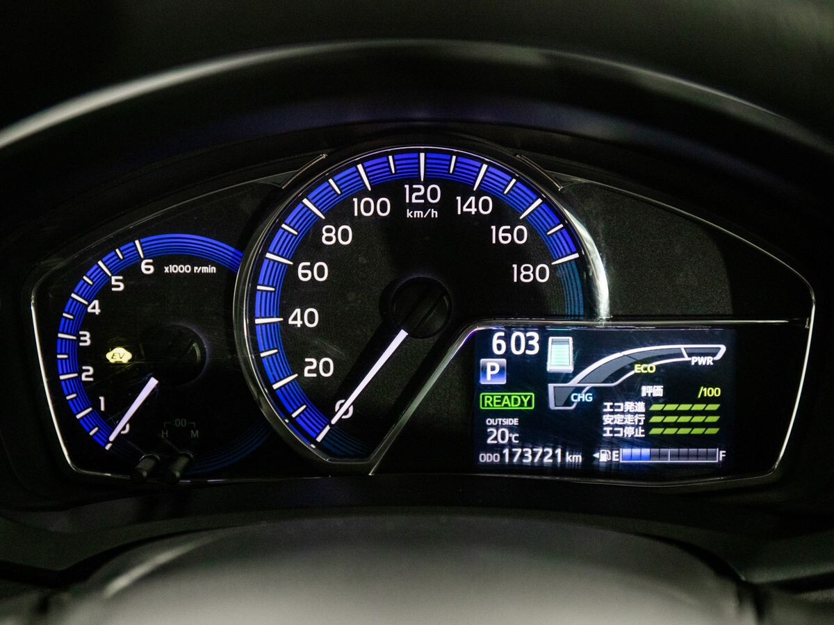 Toyota Corolla 2015 - фото автомобиля