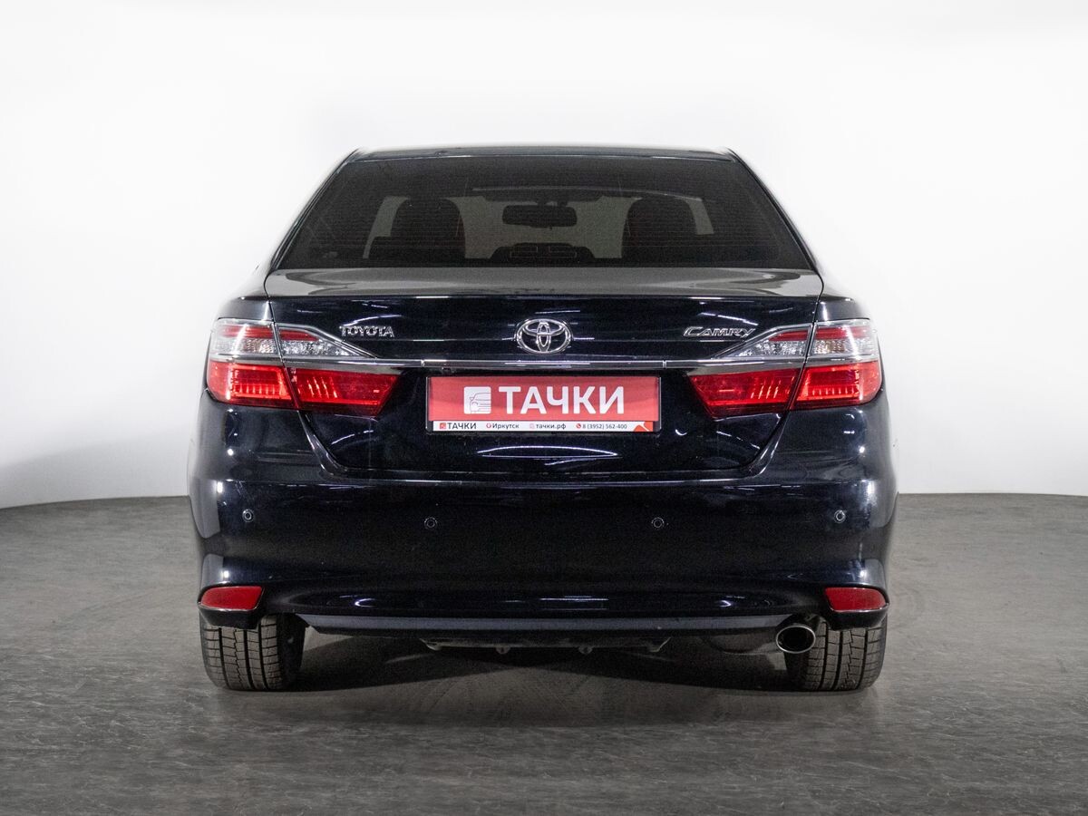 Toyota Camry 2015 - фото автомобиля