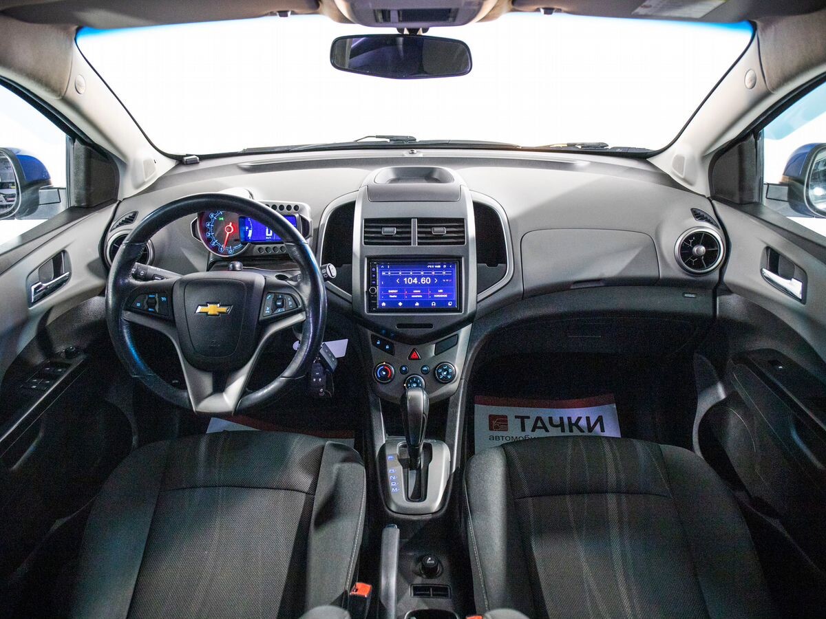 Chevrolet Aveo 2012 - фото автомобиля
