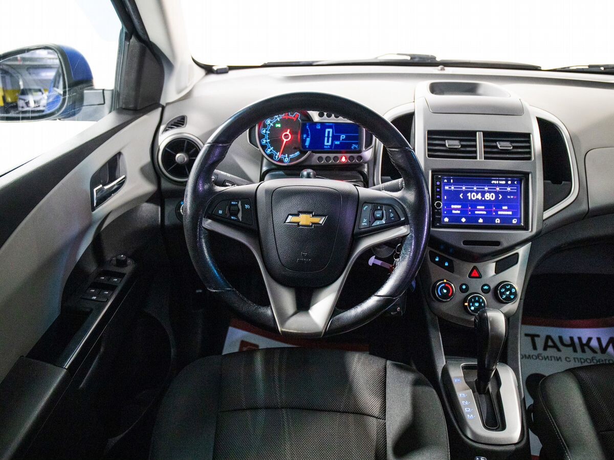 Chevrolet Aveo 2012 - фото автомобиля